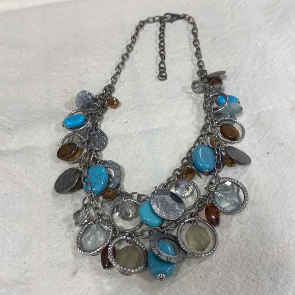 DOUBLE CHAIN MIXED BEAD NECKLACE - Picture 2 of 3